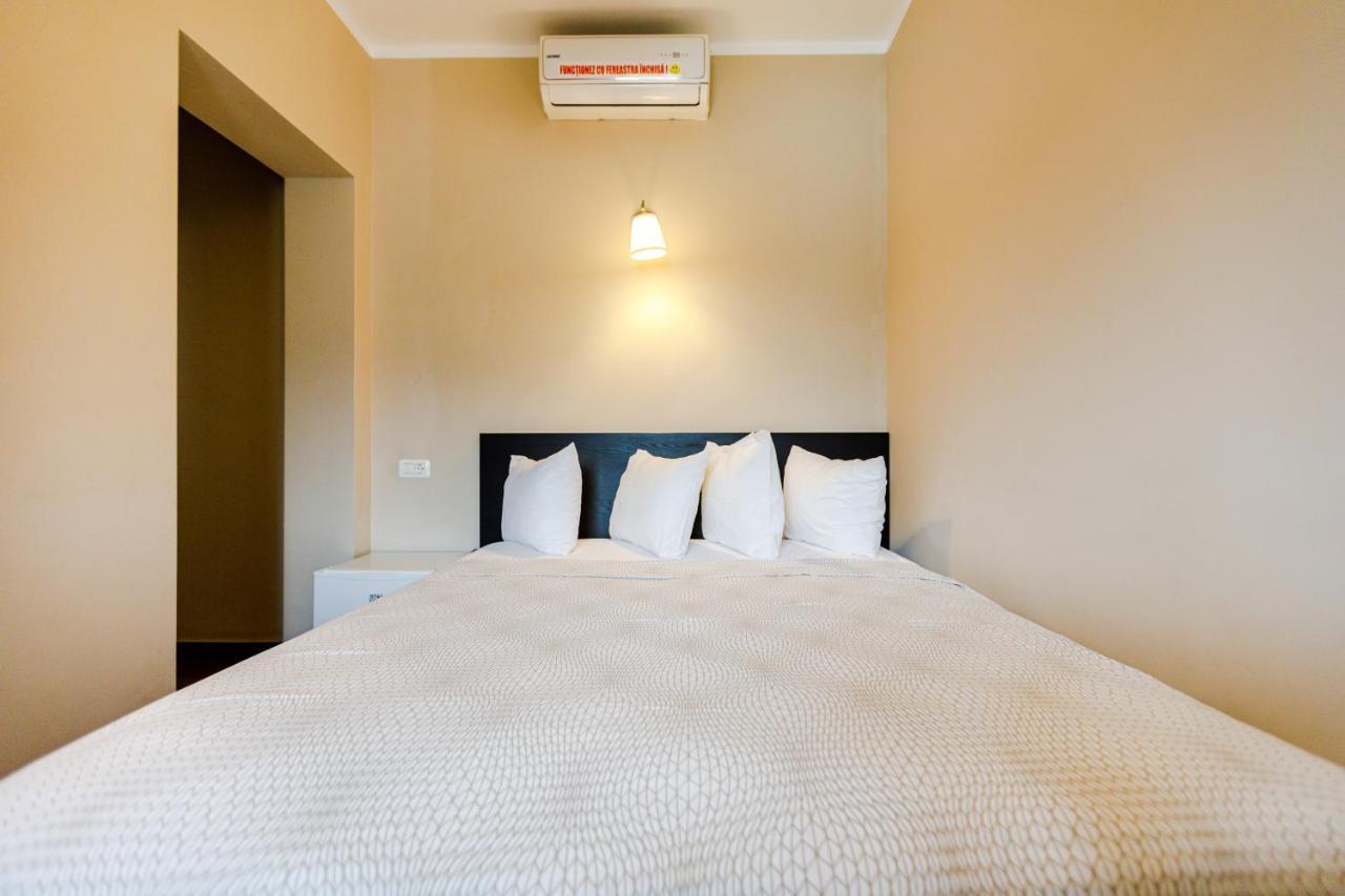Rex Infinity View 4* Cazanele Dunarii Dubova Luaran gambar