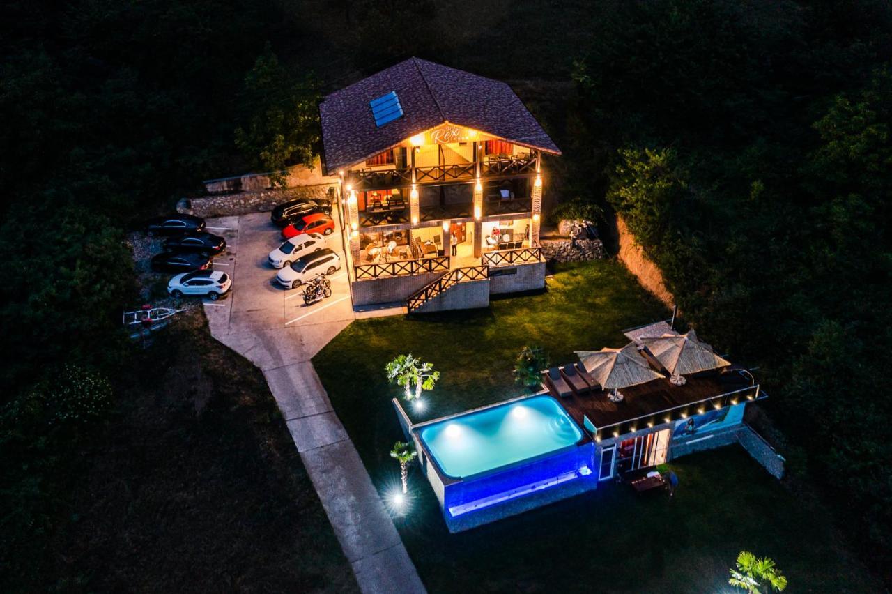 Rex Infinity View 4* Cazanele Dunarii Dubova Luaran gambar