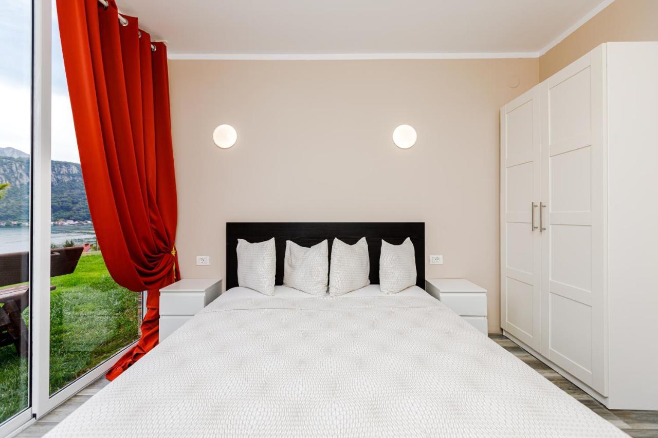 Rex Infinity View 4* Cazanele Dunarii Dubova Luaran gambar